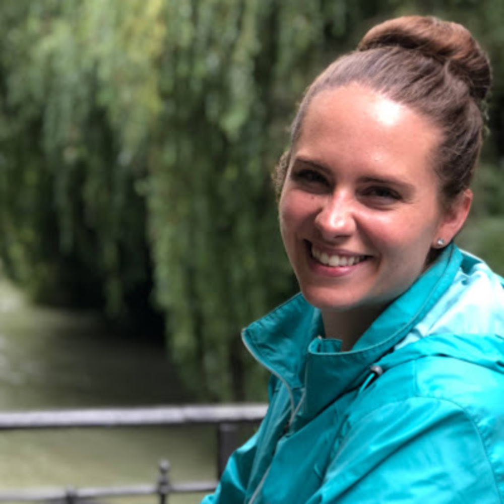 Meet your Posher, Gabriella